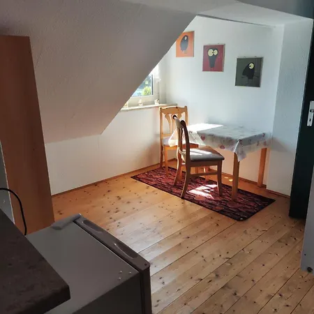 Aisch Apartmán *